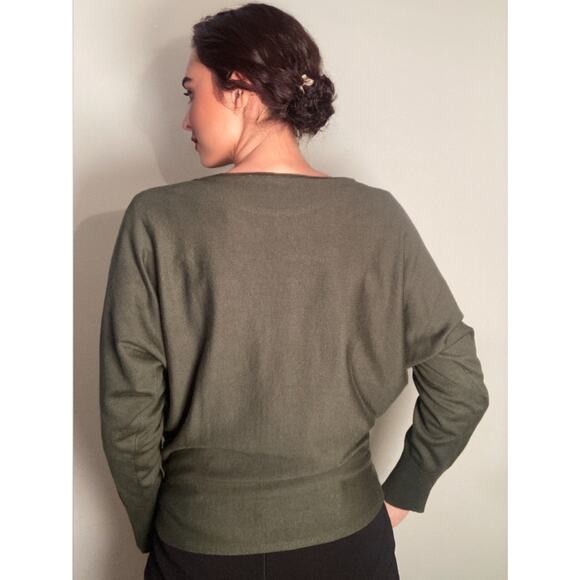 Cyrus Green Dolman Long Sleeve Boatneck Lightweight Knit Sweater ~ Sz M - Picture 3 of 7